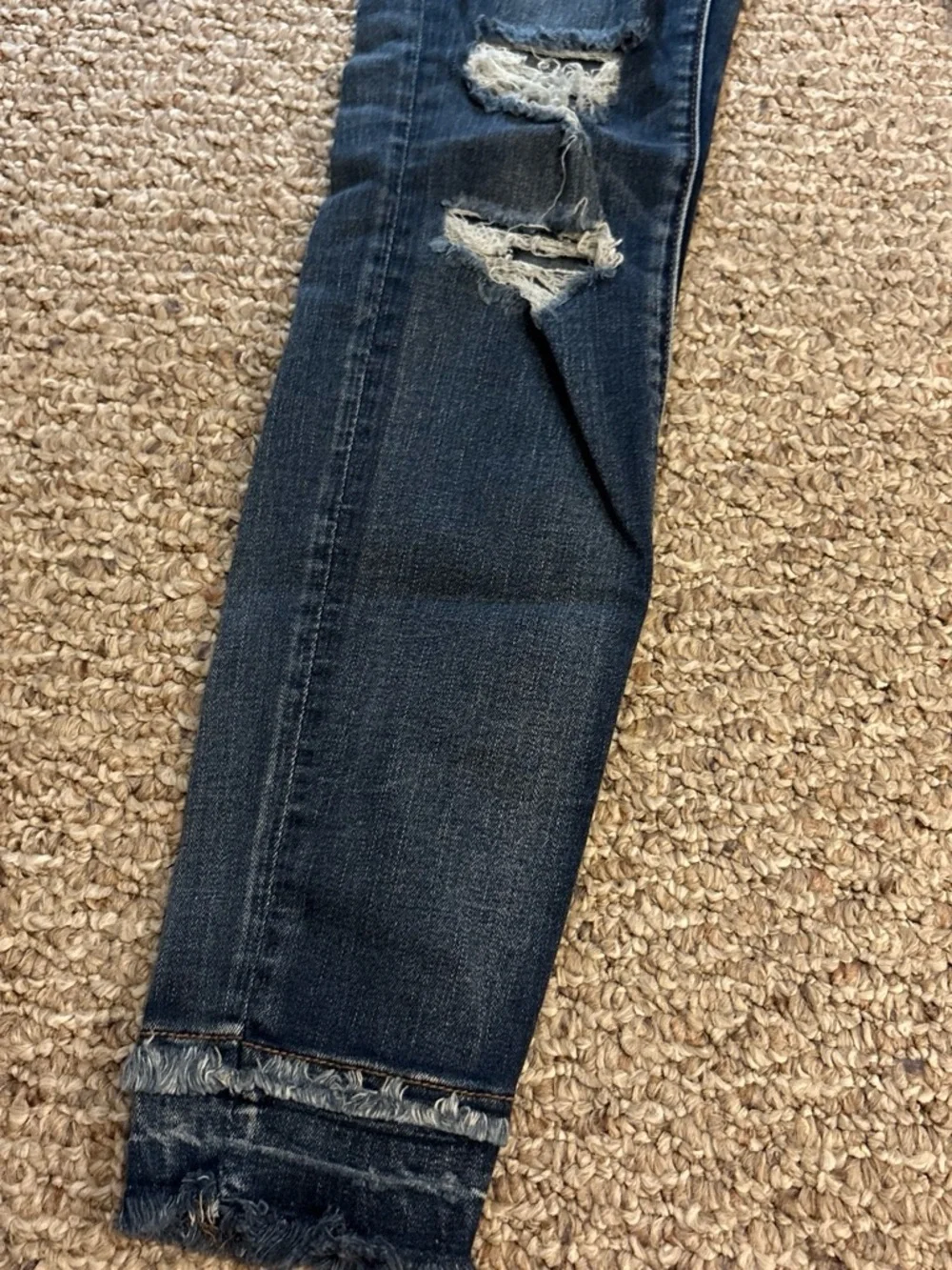 American Eagle Outfitters Women’s Ripped Skinny Jeans - Dark Blue